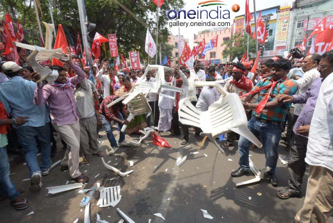 Photo Gallery: Capture Dharna Chowk Protest In Hyderabad