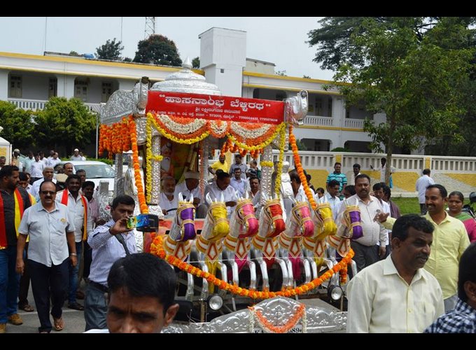 CM Siddaramaiah unveiled the statue of Maharshi Valmiki