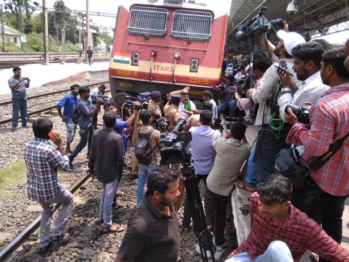 PHOTOS: Protests In Tamil Nadu For Cauvery Management Board