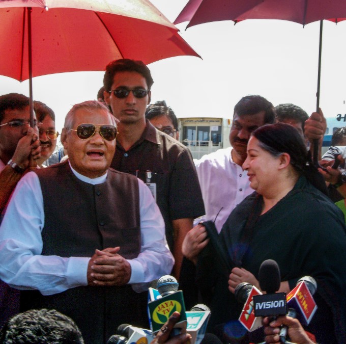 PHOTOS: Former PM Atal Bihari Vajpayee With Leaders