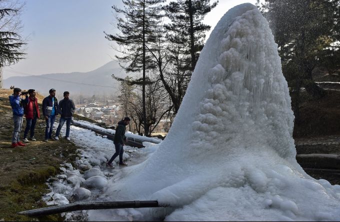 News in Photos (28 December 2018) | Photos of Top News Today - Oneindia Gallery