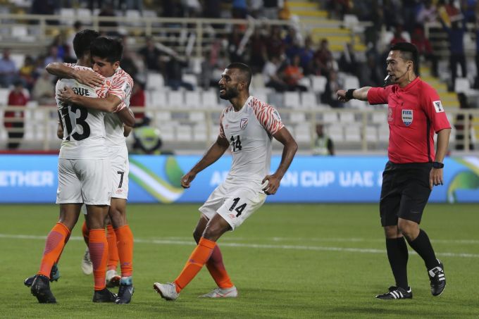 News in Photos (6 January 2019) | Photos of Top News Today - Oneindia Gallery