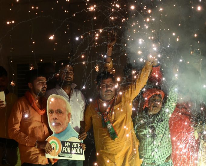 News in Photos (30 May 2019) | Photos of Top News Today - Oneindia Gallery