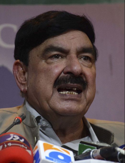 News in Photos (8 August 2019) | Photos of Top News Today - Oneindia Gallery