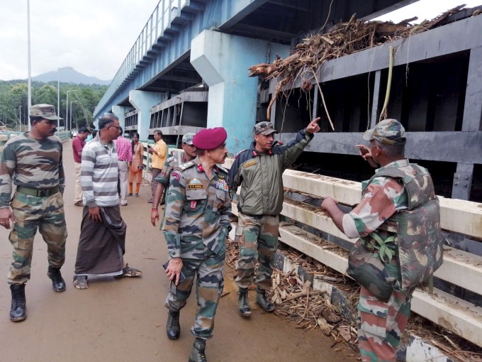 Heavy Rain Lashes Kerala