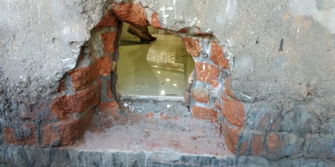 Robbery At Lalitha Jewellery Showroom In Trichy