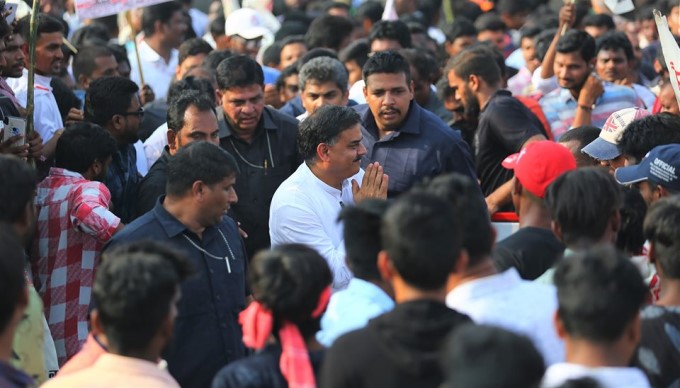 విశాఖపట్నం లాంగ్ మార్చ్‌లో పాల్గొన్న జనసేన చీఫ్ పవన్ కళ్యాణ్: ఫోటోలు
