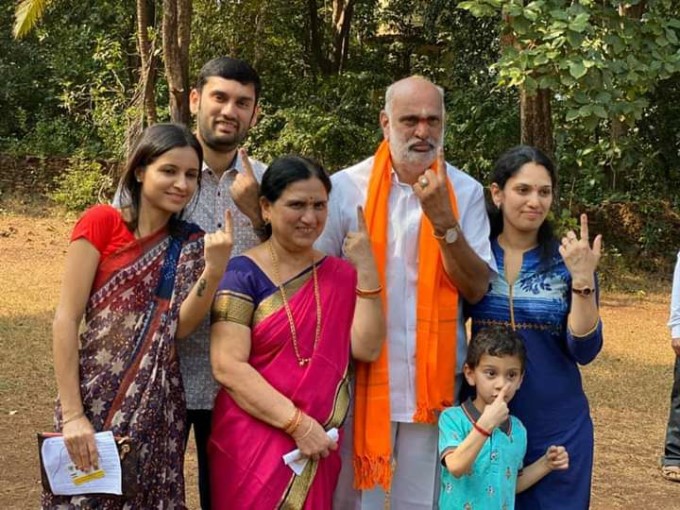 Karnataka Assembly By-Elections 2019 - Polling