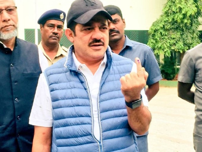 Karnataka Assembly By-Elections 2019 - Polling