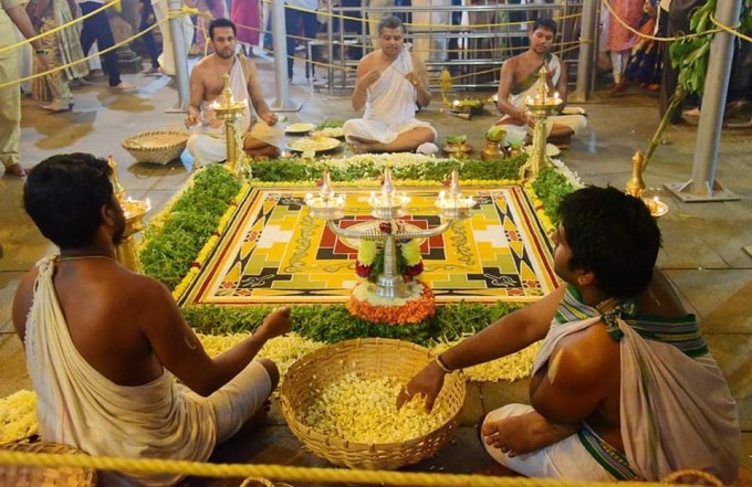 ಬ್ರಹ್ಮಕಲಶ, ದುರ್ಗಾಪರಮೇಶ್ವರಿ ದೇಗುಲ, ಕಟೀಲ್