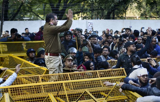 News in Photos (30 January 2020) | Photos of Top News Today - Oneindia Gallery