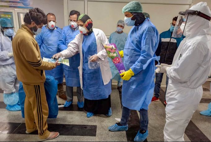 News in Photos (19 April 2020) | Photos of Top News Today - Oneindia Gallery