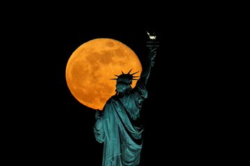 Super Flower Moon Pictures From Around The World