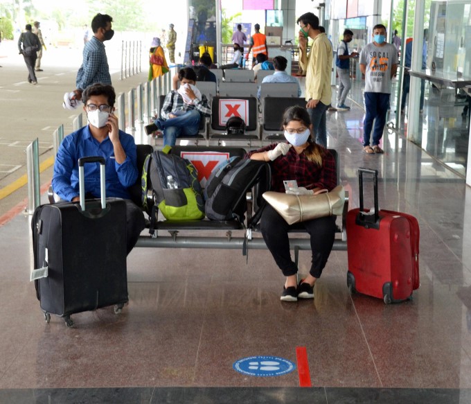 How Indian's are following social distancing