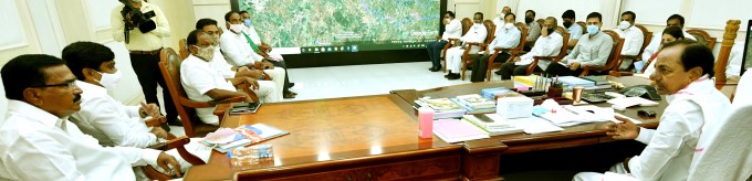 ఇరిగేషన్‌పై ప్రగతి భవన్‌లో సమీక్ష నిర్వహించిన సీఎం కేసీఆర్ 