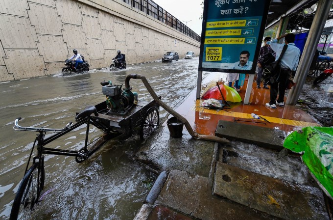 Heavy Rainfall In New Delhi