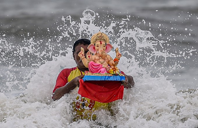 Ganesh Visarjan Across India 2020