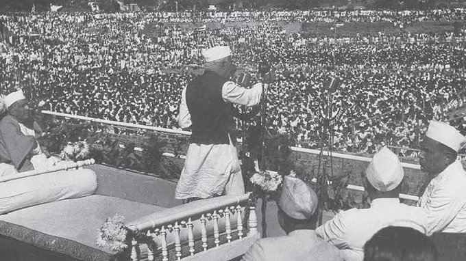 Rare Photos Of India's first prime minister Jawaharlal Nehru