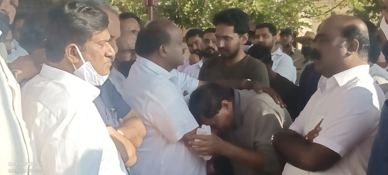 SL Dharme Gowda Final Journey