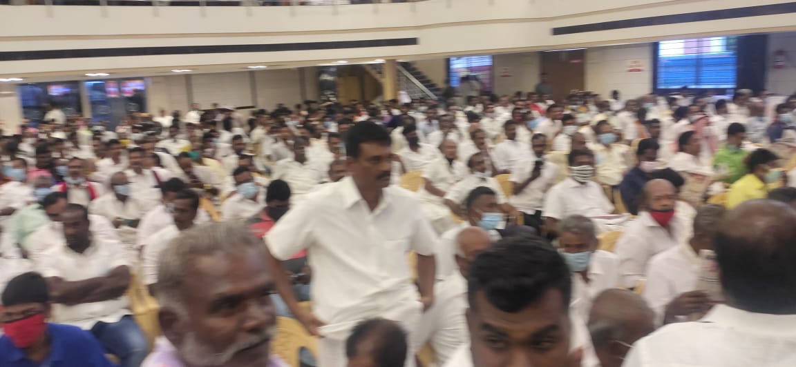 மதுரையில் ஆதரவாளர்களுடன் மு.க. அழகிரி ஆலோசனை