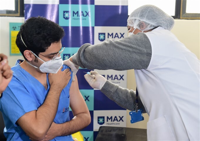 First Round Of COVID Vaccination Drive Across India