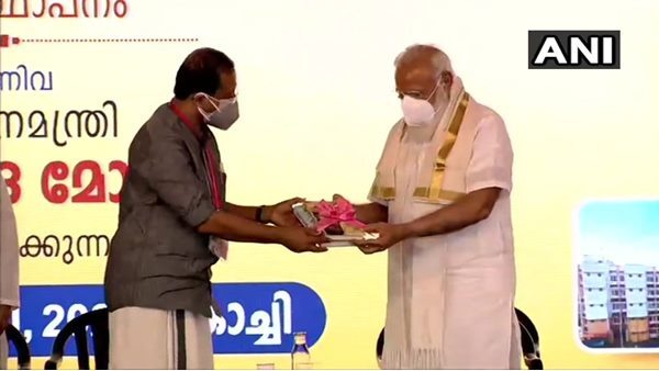 പ്രധാനമന്ത്രി നരേന്ദ്ര മോദി കൊച്ചിയില്‍‍-ചിത്രങ്ങള്‍ കാണാം