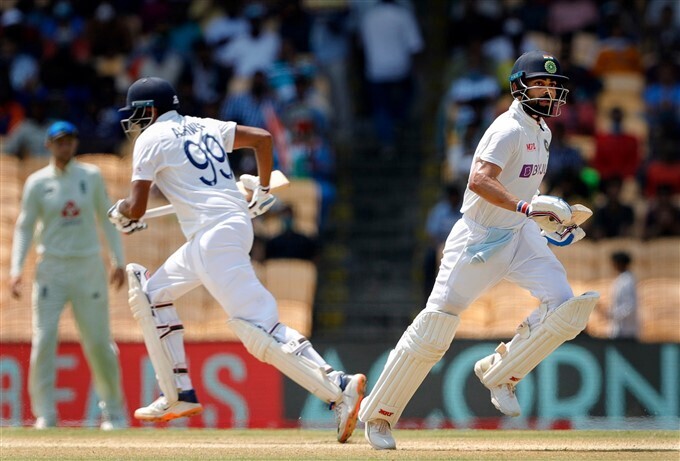 ഇംഗ്ലണ്ടിന്റെ ഇന്ത്യന്‍ പര്യടനം, ചിത്രങ്ങള്‍ കാണാം