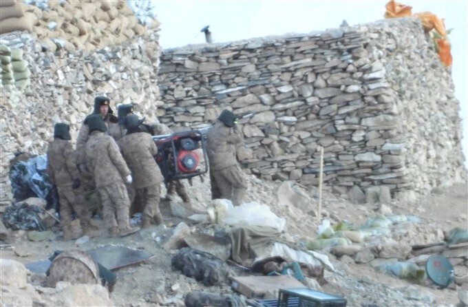 ഇന്ത്യൻ, ചൈനീസ് സൈനികരും ടാങ്കുകളും പാംഗോംഗ് തടാക പ്രദേശത്ത് നിന്ന് പിന്‍മാറുന്നു-ചിത്രങ്ങള്‍ കാണാം 