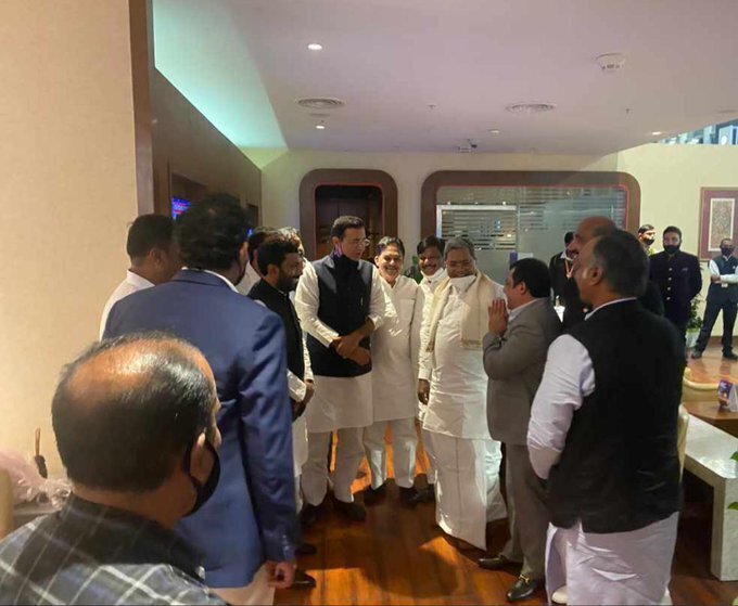 ഡികെ ശിവകുമാറിന്റെ മകളുടെ വിവാഹ ചിത്രങ്ങൾ