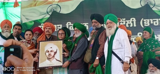 കര്‍ഷക പ്രക്ഷോഭത്തിന് പിന്തുണയുമായി ഭഗത് സിങ്ങിന്റെ കുടുംബവും, ചിത്രങ്ങള്‍
