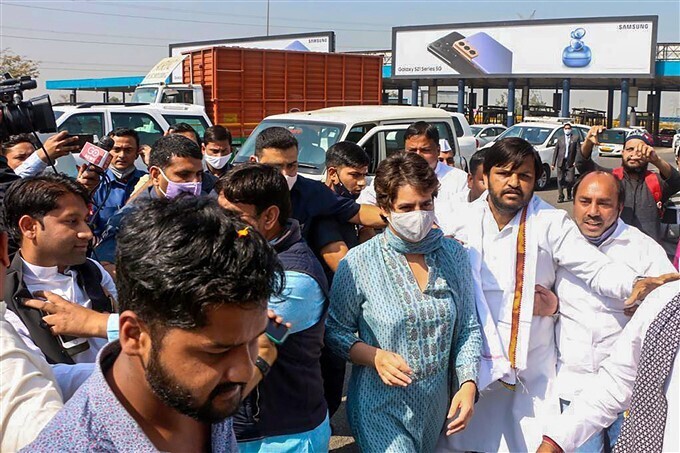 കാര്‍ഷിക നിയത്തിനെതിരെ രാജ്യത്തിന്റെ വിവിധ ഭാഗങ്ങളില്‍ സംഘടിപ്പിച്ച കിസാന്‍ മഹാ പഞ്ചായത്തുകളില്‍ പങ്കെടുത്ത് പ്രിയങ്കാഗാന്ധി, ചിത്രങ്ങള്‍ കാണാം