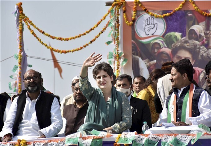 കാര്‍ഷിക നിയത്തിനെതിരെ രാജ്യത്തിന്റെ വിവിധ ഭാഗങ്ങളില്‍ സംഘടിപ്പിച്ച കിസാന്‍ മഹാ പഞ്ചായത്തുകളില്‍ പങ്കെടുത്ത് പ്രിയങ്കാഗാന്ധി, ചിത്രങ്ങള്‍ കാണാം