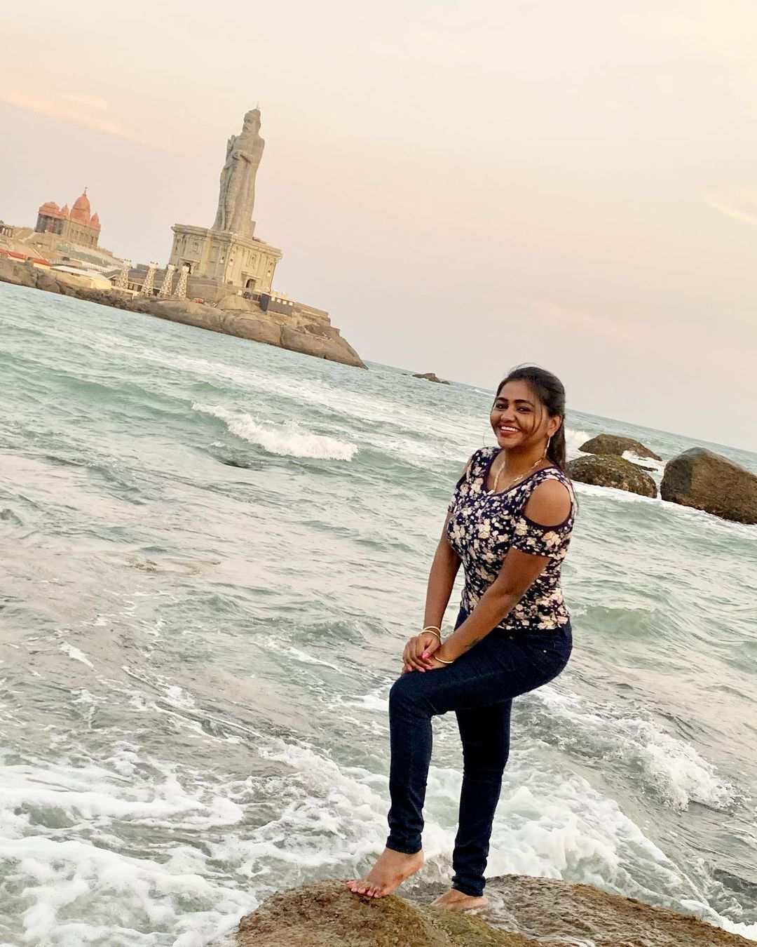 രാജകുമാരിയെ പോലെ നടി ഷാലു ഷമ്മു: പുതിയ ചിത്രങ്ങള്‍