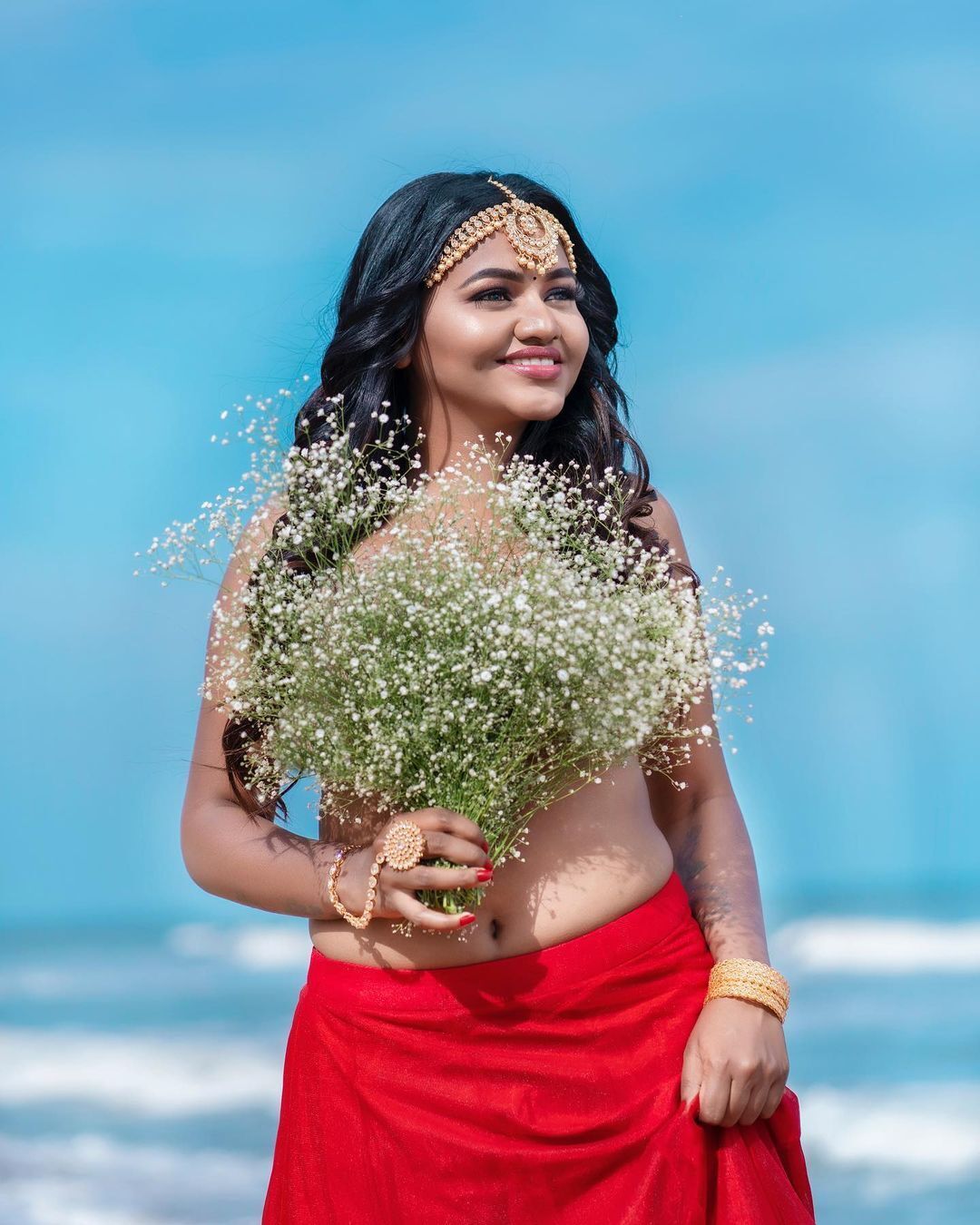 രാജകുമാരിയെ പോലെ നടി ഷാലു ഷമ്മു: പുതിയ ചിത്രങ്ങള്‍