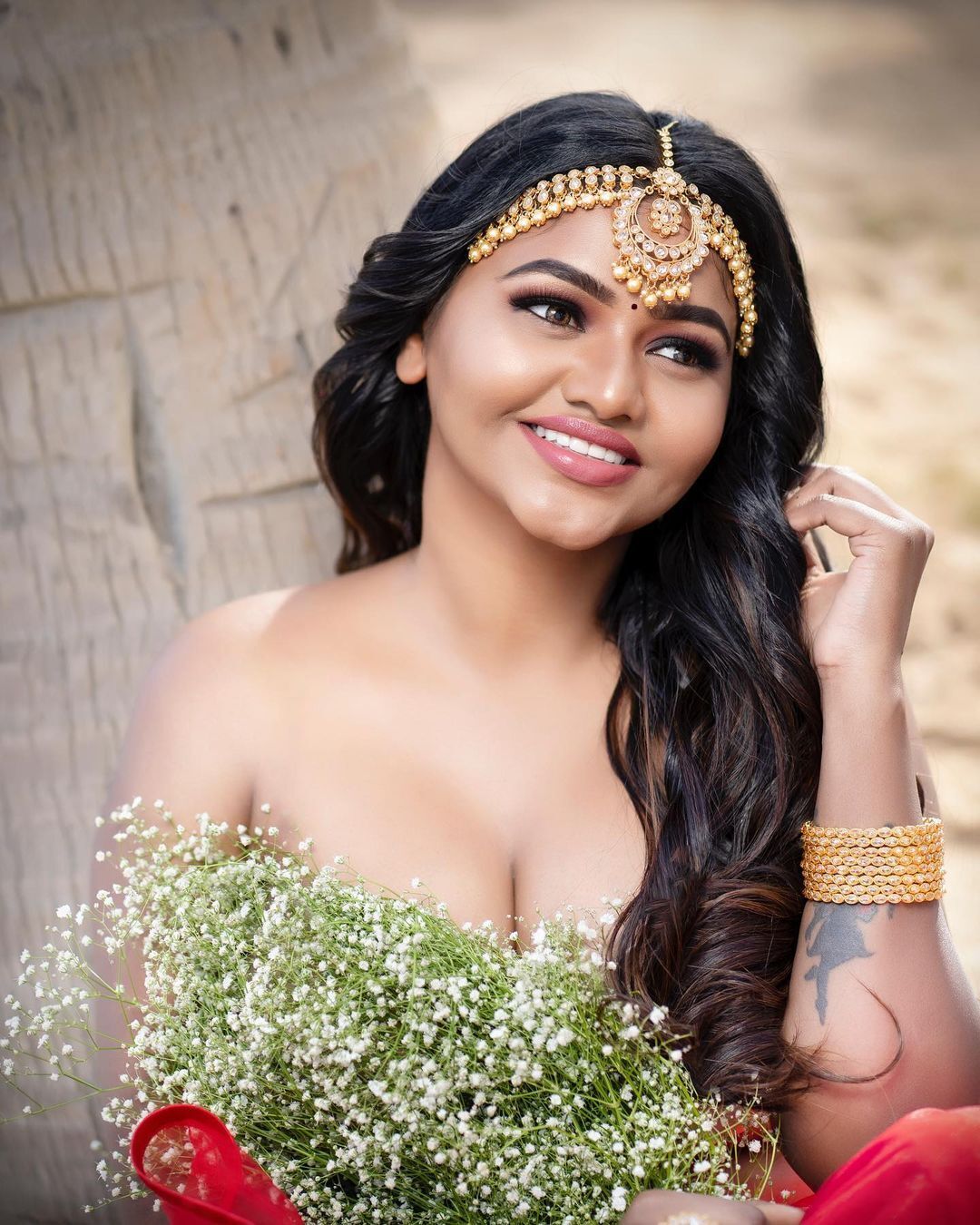 രാജകുമാരിയെ പോലെ നടി ഷാലു ഷമ്മു: പുതിയ ചിത്രങ്ങള്‍