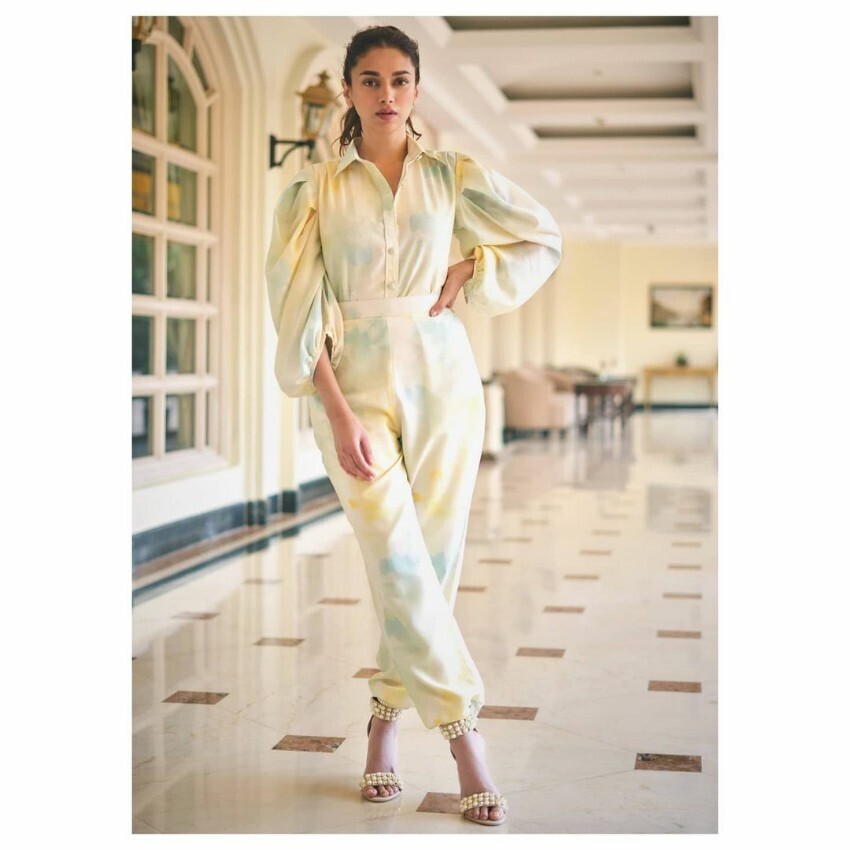 ക്യൂട്ട് ലുക്കില്‍ അതിഥി റാവു ഹൈദരിയുടെ പുതിയ ഫോട്ടോകള്‍