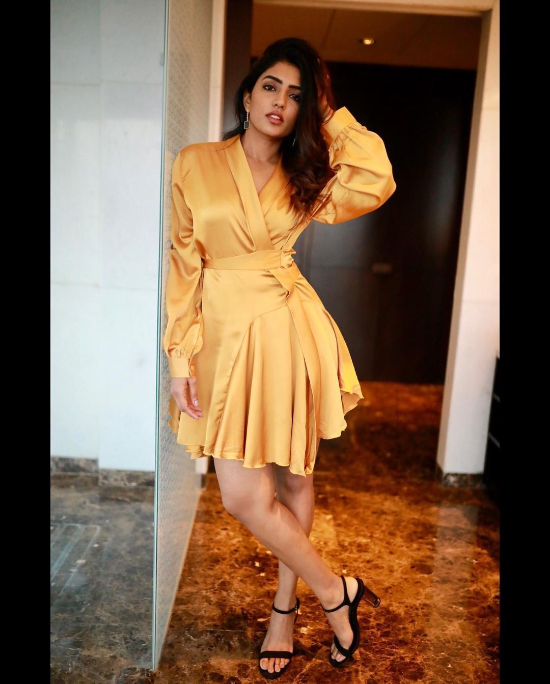 മഞ്ഞയിൽ തിളങ്ങി ഈഷ റെബ്ബ- ചിത്രങ്ങൾ കാണാം