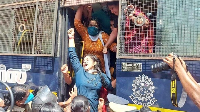 മുട്ടുമടക്കില്ലെന്ന് ഉദ്യോഗാർത്ഥികള്‍: സെക്രട്ടേറിയറ്റിന് മുമ്പില്‍ നടക്കുന്ന സമരത്തിന്റെ ചിത്രങ്ങള്‍