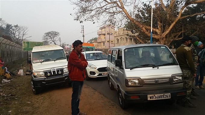 Left front and Congress 12 hour bandh observed in West Bengal