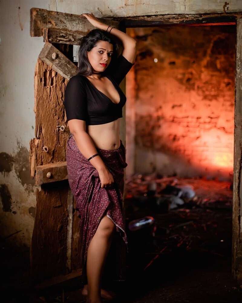 ഗ്ലാമറസ്സായി പേളി- ചിത്രങ്ങൾ കാണാം