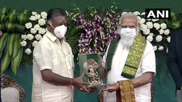 പ്രധാനമന്ത്രി നരേന്ദ്ര മോദി തമിഴ്നാട്ടില്‍-ചിത്രങ്ങള്‍ കാണാം