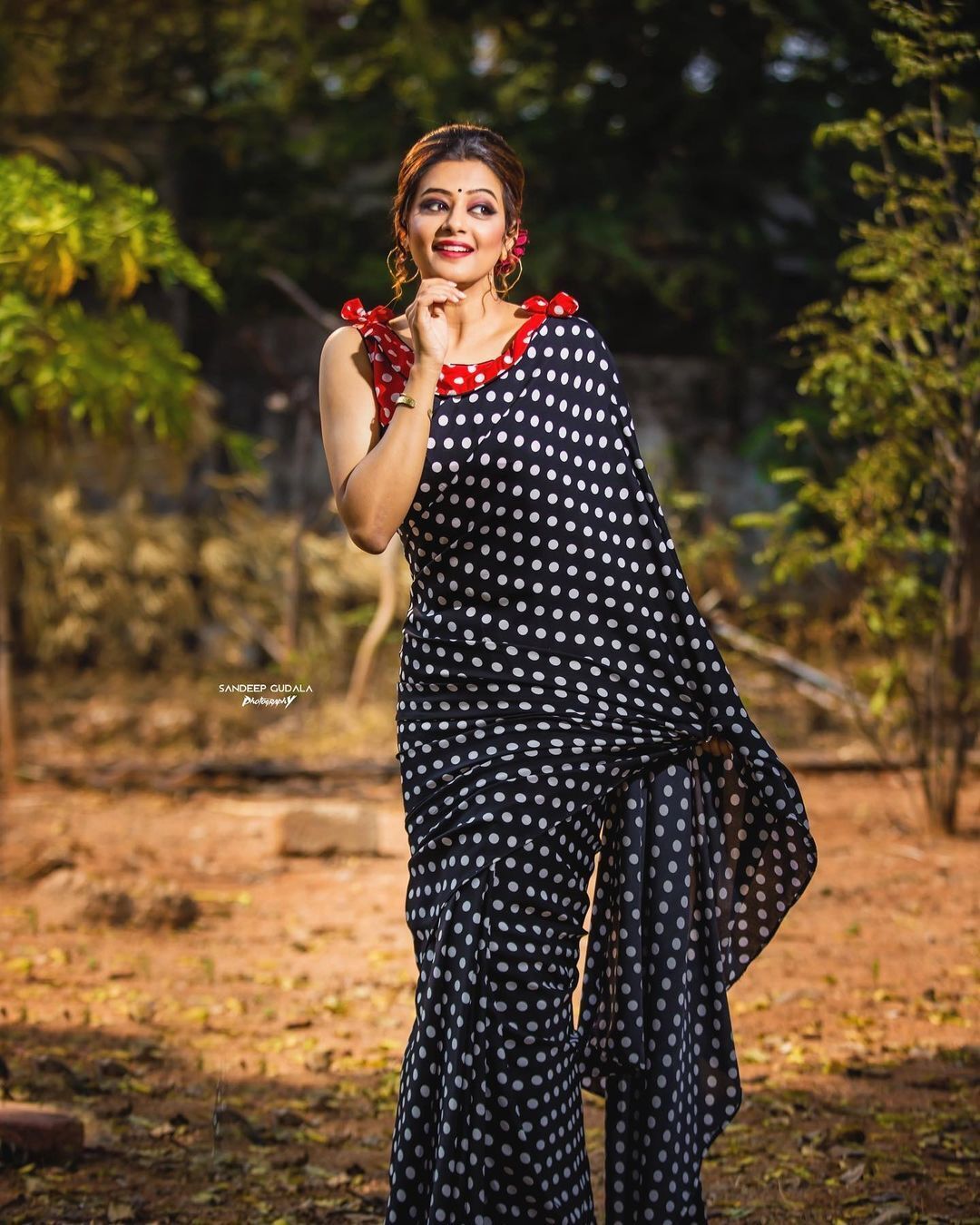 പ്രിയതാരം പ്രിയാമണിയുടെ ഏറ്റവും പുതിയ ചിത്രങ്ങള്‍ കാണാം