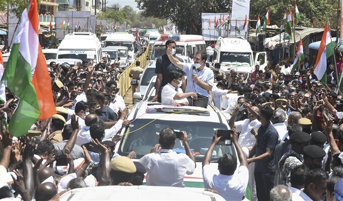 ജനമധ്യത്തില്‍ രാഹുല്‍ ഗാന്ധി: തമിഴ്‌നാട്ടിലെ തിരഞ്ഞെടുപ്പ് പ്രചാരണ ചിത്രങ്ങള്‍