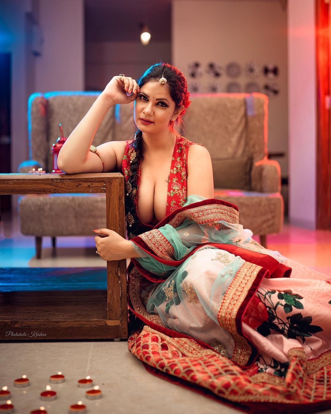 ഗ്ലാമറസ് ലുക്കിൽ നടി ആഭാ പോൾ.. ഏറ്റവും പുതിയ ഫോട്ടകൾ