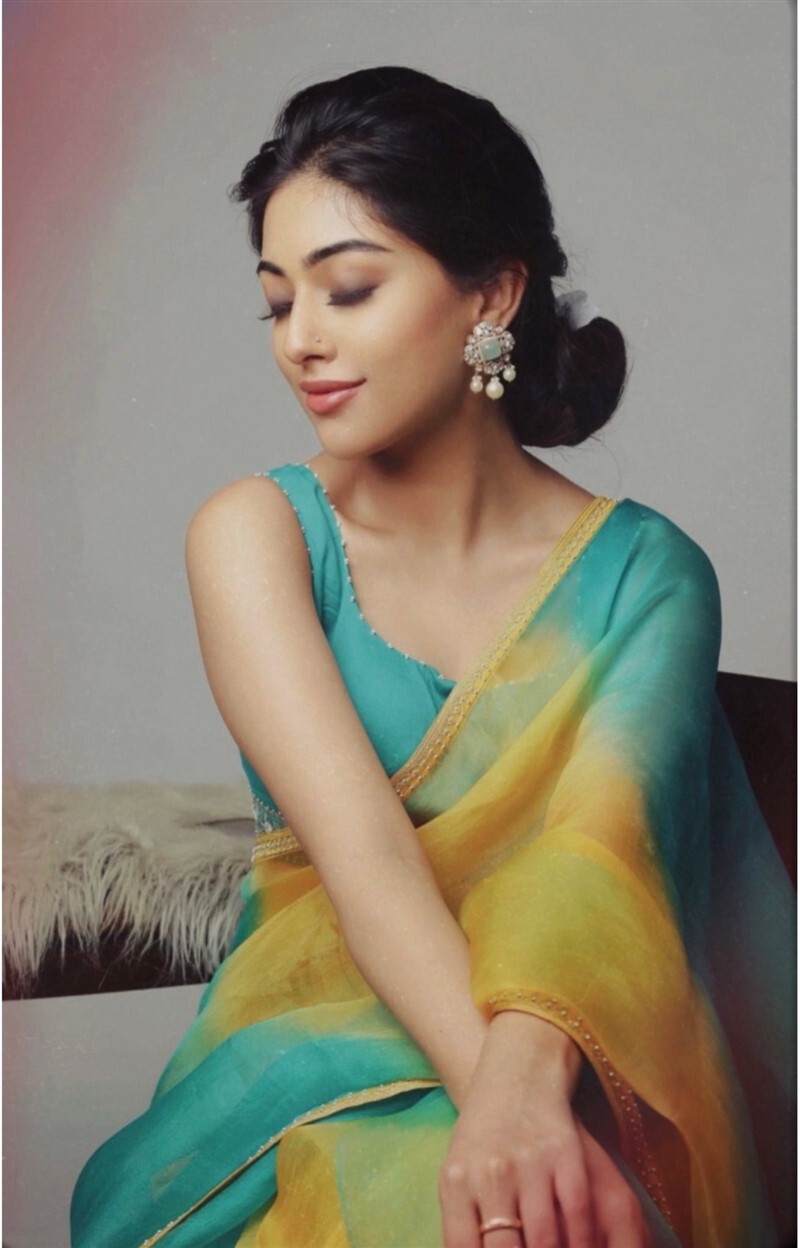 അനു ഇമ്മാനുവലിന്റെ ഏറ്റവും പുതിയ ചിത്രങ്ങള്‍