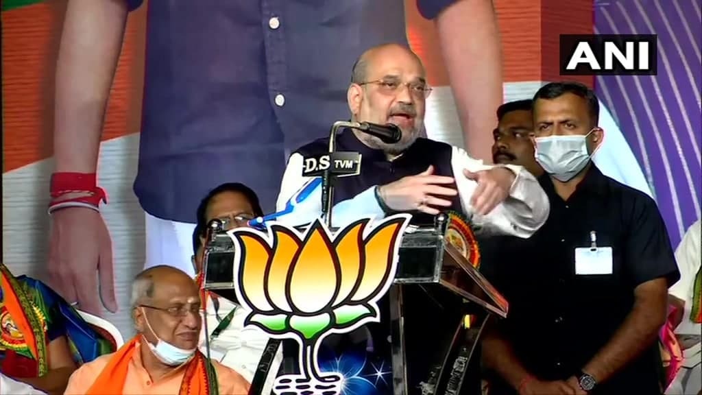  കെ. സുരേന്ദ്രന്‍ നയിച്ച വിജയയാത്രയുടെ സമാപന വേദിയില്‍ അമിത് ഷാ, ചിത്രങ്ങള്‍ കാണാം