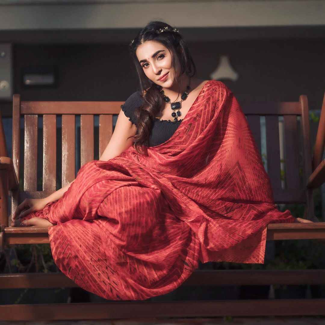 അതിസുന്ദരിയായി പാർവ്വതി നായർ, ഏറ്റവും പുതിയ ചിത്രങ്ങൾ