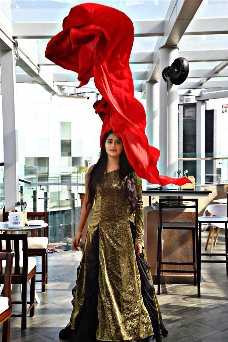 നടി സംഗീത ശൃംഗേരിയുടെ പുത്തന്‍ ഫോട്ടോകള്‍ കാണാം