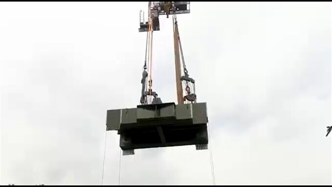 ലോകത്തെ ഏറ്റവും ഉയരംകൂടിയ റെയില്‍വേ പാലം ചെനാബ് നദിക്ക് മുകളിലൂടെ പണിയുന്നു, ചിത്രങ്ങള്‍ കാണാം