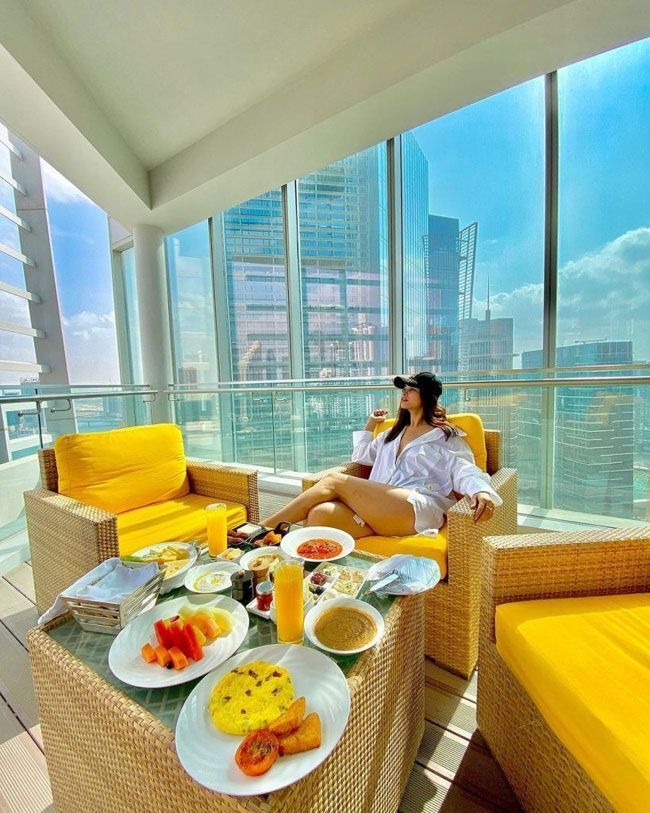 ഹോട്ട് ലുക്കിൽ നടൻ ചേതന പാണ്ഡെ, കടൽതീരത്തുള്ള ചിത്രങ്ങൾ വൈറൽ